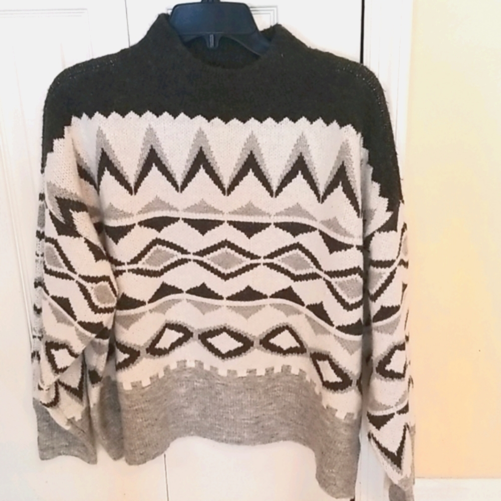 ANA Sweater